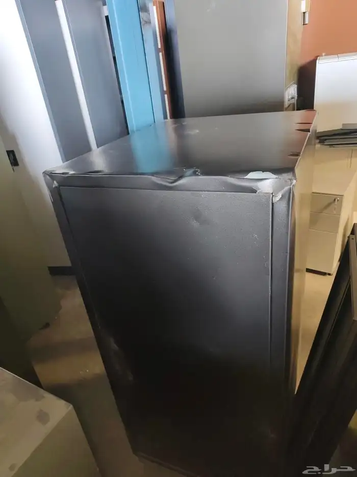 خزنة مقاومة للحريق مفاتيح 4