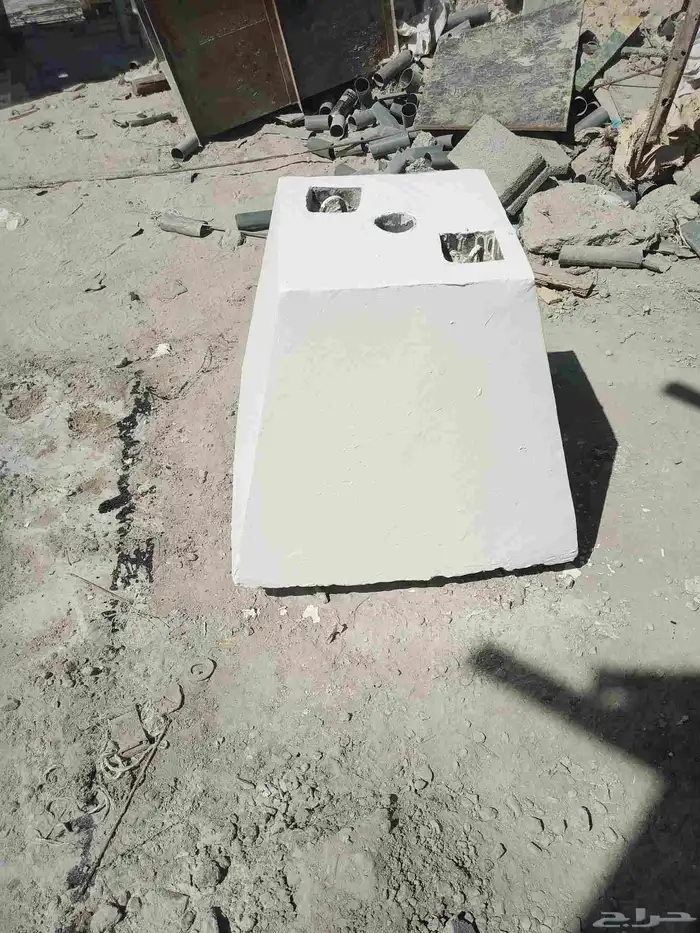 يسعدنا ان نتقدم لكم أعمالنا اعمال خرسانية لأعمال الطرق وتجمي 3