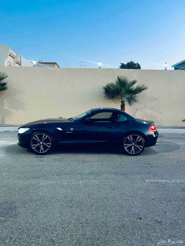 BMW Z4 2011 8