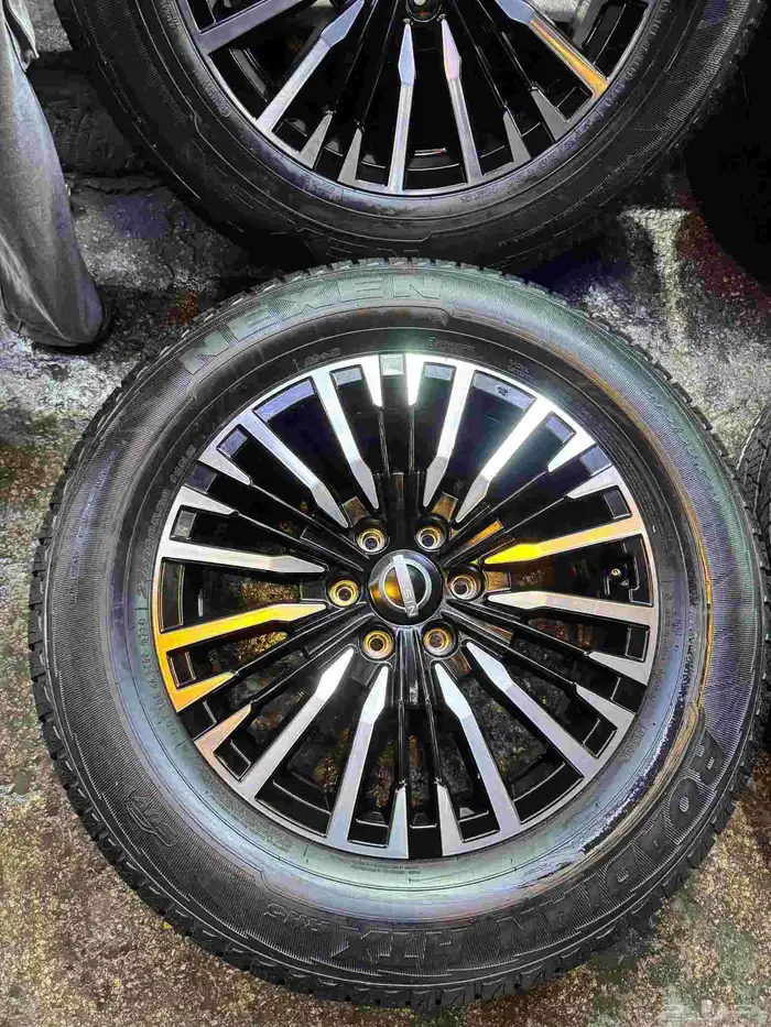 جنوط نيسان باترول بلاتينيوم موديل2024تجاري مع الكفران 3