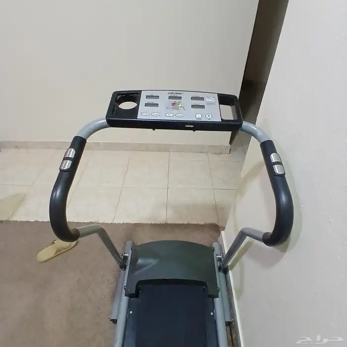 Treadmill for sale. Fully functional. SAR.550 0