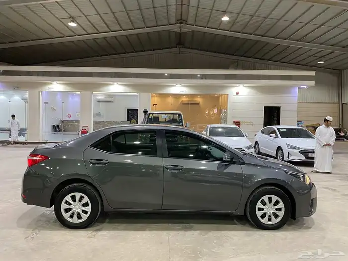 للبيع كورلا 2015 5