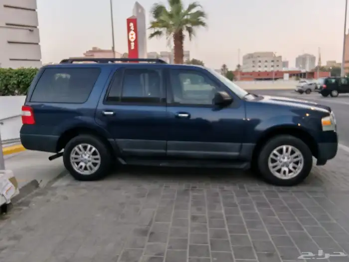 Ford Expedition in Excellent condition 2013 3