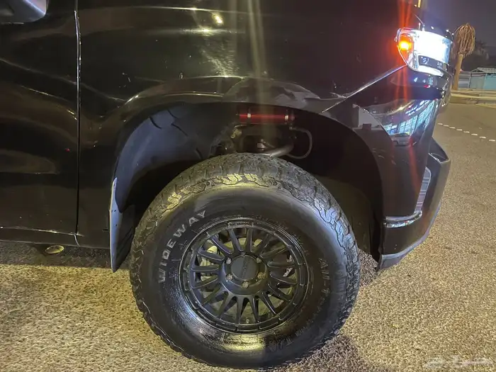 للبيع سلفرادو 2021 2