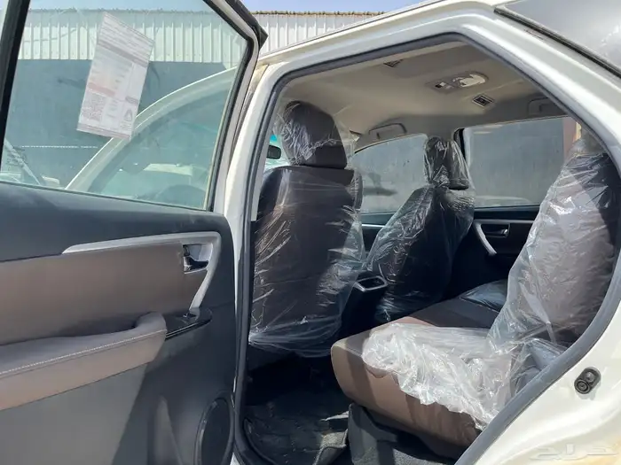 تويوتا فورتشنر Vx3 موديل 2017 جديد اصفار 6