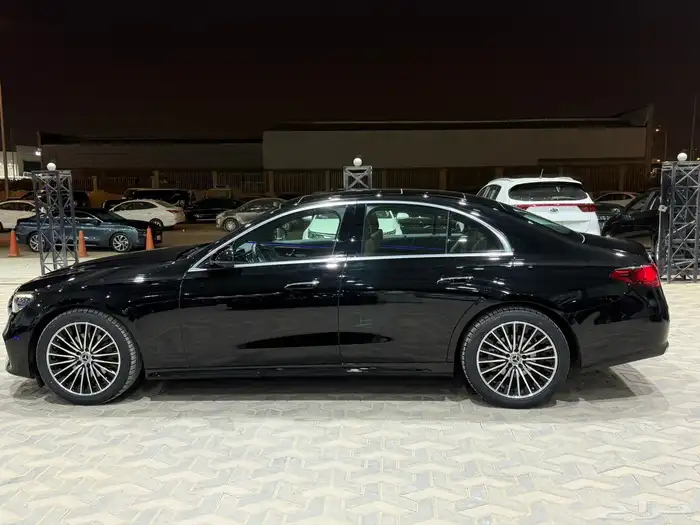 مرسيدس E400 موديل 2024 عداد 30 الف 9