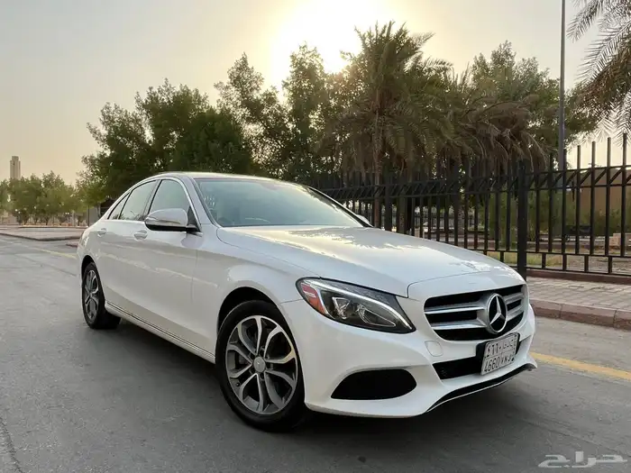 مرسيدس C300 2015 ( بحالة الوكالة ) 1