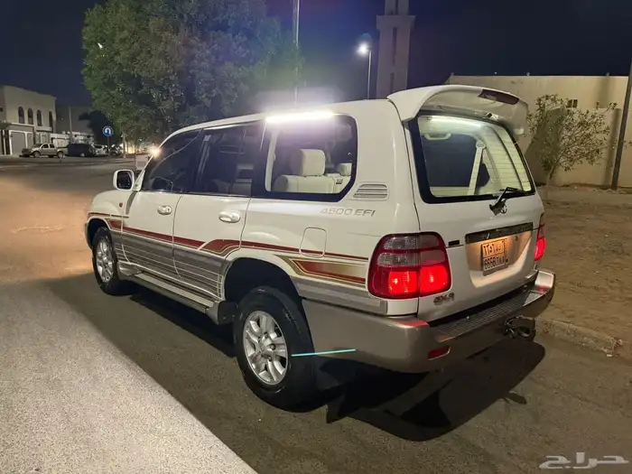جيب لاندكروزر 2004 فل كامل 9