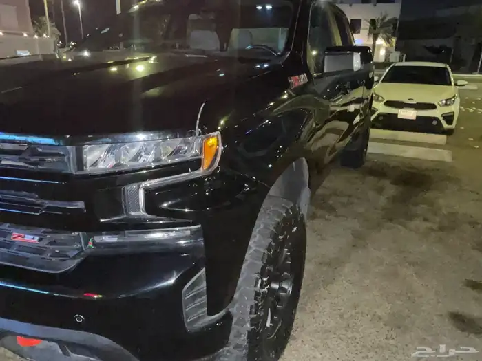 للبيع سلفرادو 2021 12