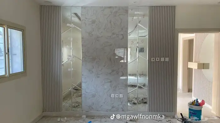 ديكورات داخليه واجهه شاشه شيبورد بديل الرخام بديل الخشب 2