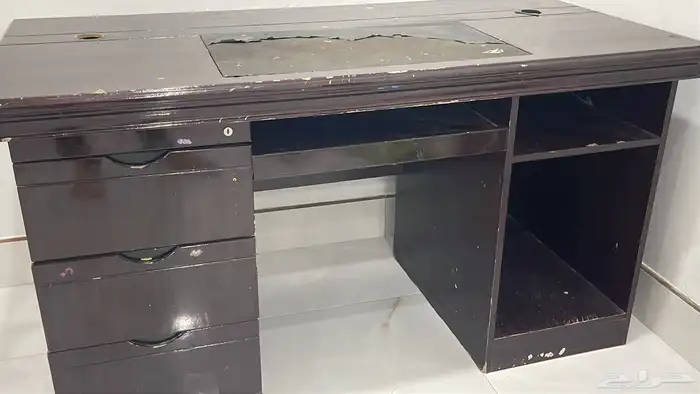 للبيع طاولة 0