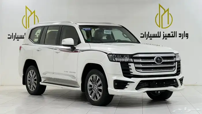 تويوتا لاندكروزر GX.R2025 L5 بنزين خليجي فل كامل 0