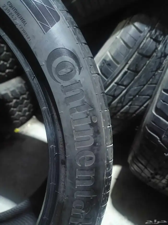 طقومات منزله منها طقم كونتنتال 285 40 22شبه جديد 5