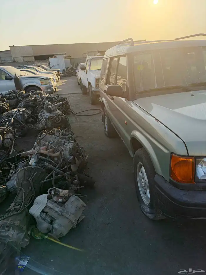 قطع غيار لاند روفر تشليح 2