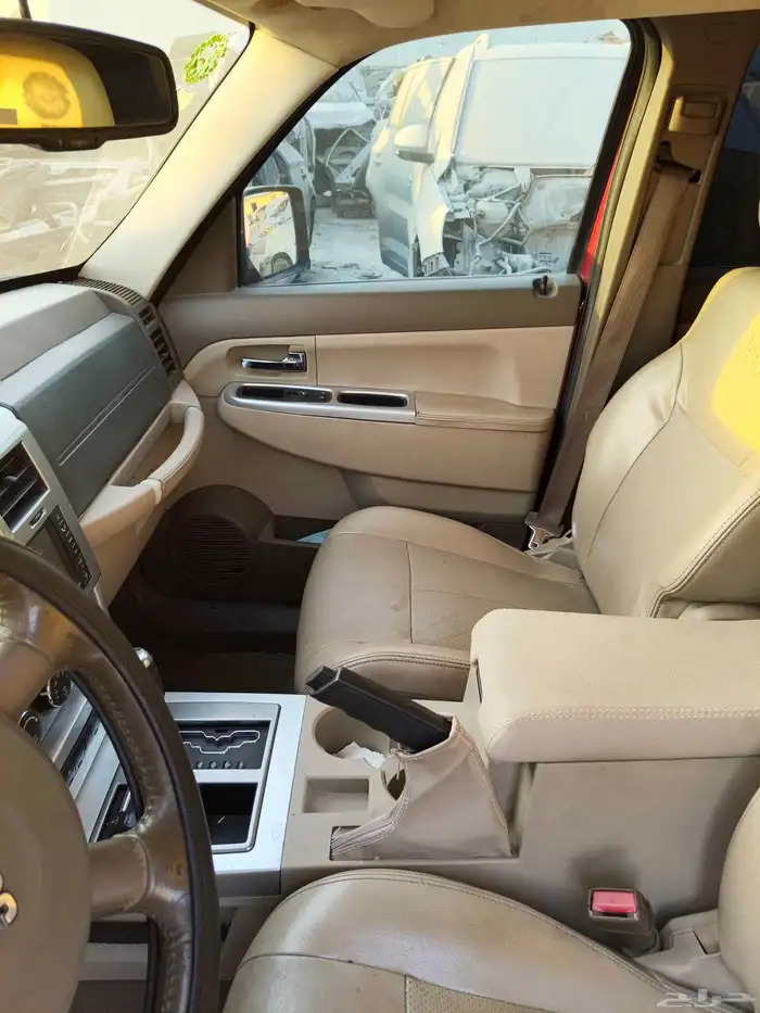 قطع غيار جيب كومبارس 2012 5