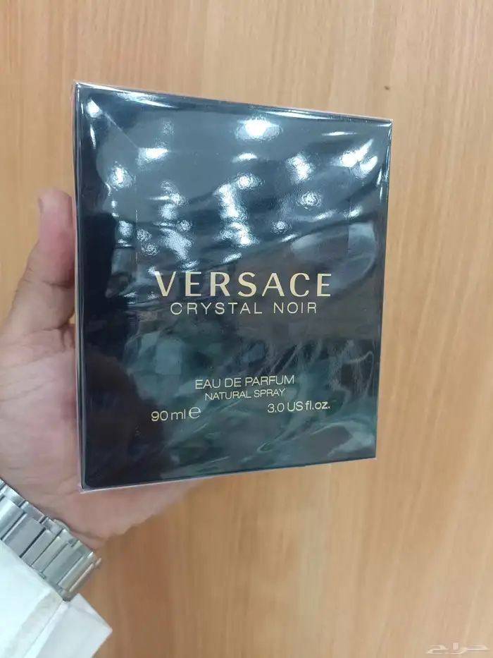 عطر فرزاتشي كرستال اودي برفيوم النسخه القديمه كرتون اسود با 0