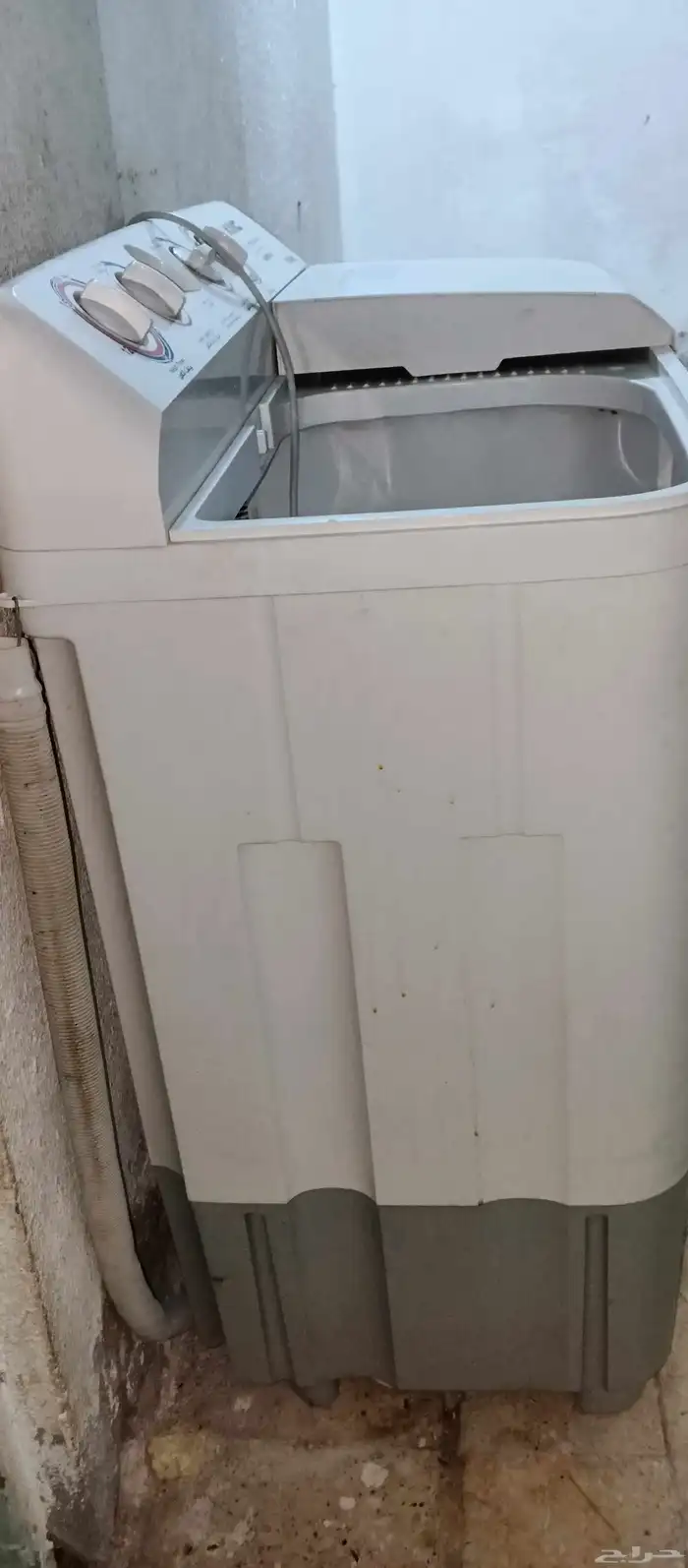 like new washing and dryer machine 1