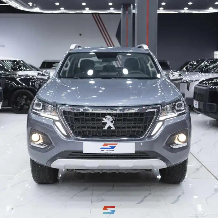 بيجو غمارتين فل كامل دبل بنزين جير أوتوماتيك 2023 6