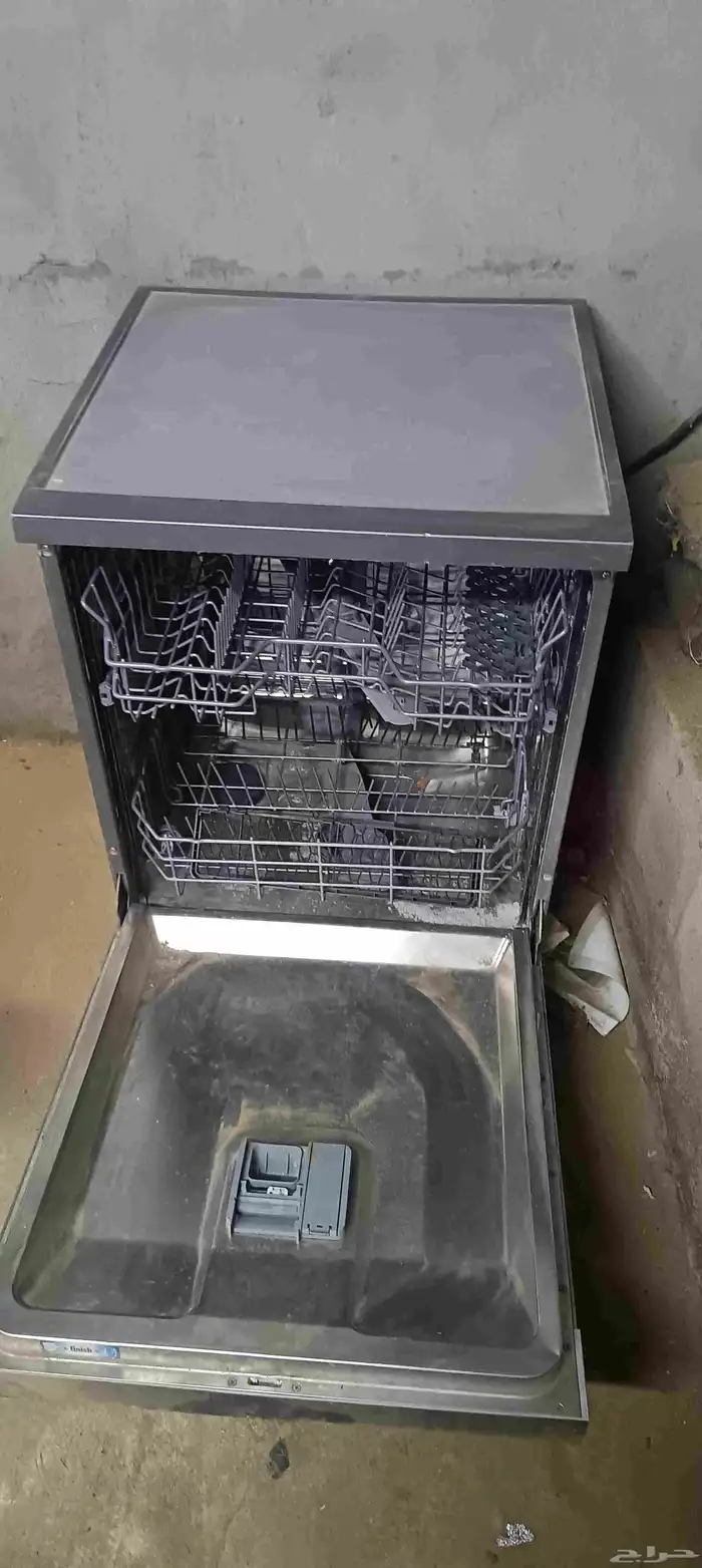 اعرض لكم غساله اطباق ايطالي وفرن خمس عيون ودولاب مطبخ 3