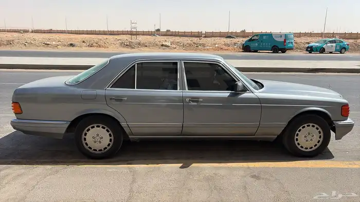 مرسيدس بنز 1990 SE300 2