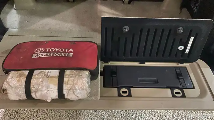 صالون 2011 GXR 10