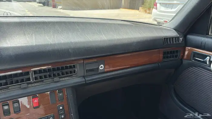 مرسيدس بنز 1990 SE300 6