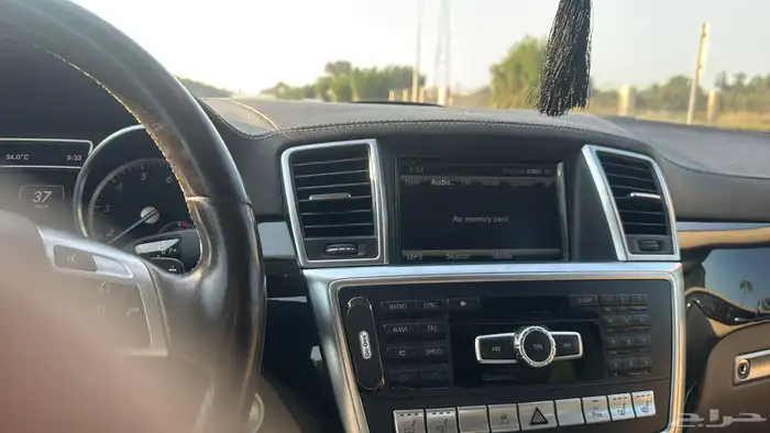 Mercedes GL500 4MATIC 1