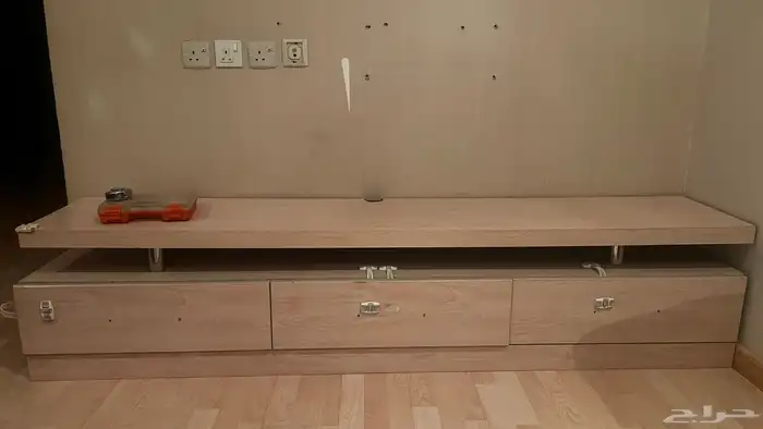 قاعدة تلفيزيون للبيع 0