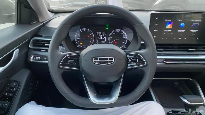 جيلي ام جراند 2026ستاندر خليجي (بنزين)1.5L 8