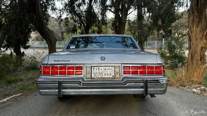 سياره كلاسيك نادره لإيجار 16