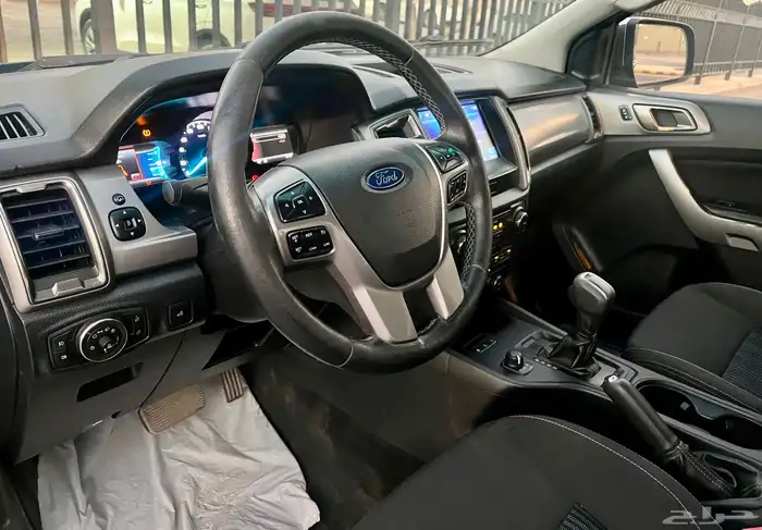 فورد رينجر XLT 2020 ( ديزل - دبل ) 10