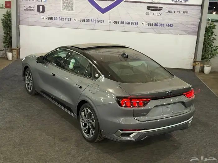 فورد تورس تيتانيوم 2026 سعر مميز 8
