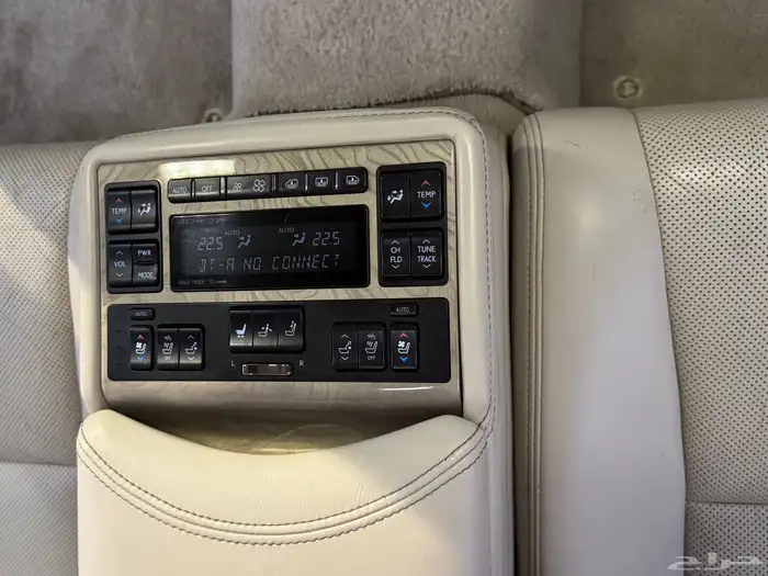 للبيع  لكزس LS 460 L لونق موديل 2015 12