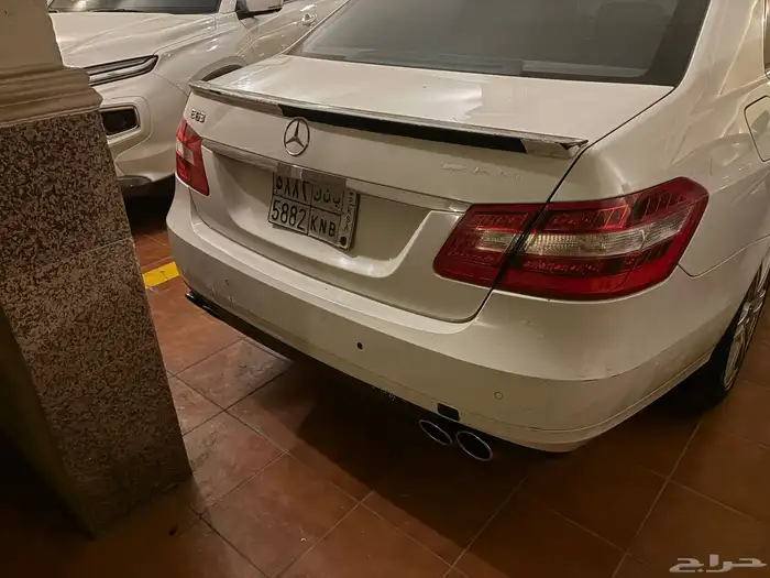 مرسيدس E200 2010 7