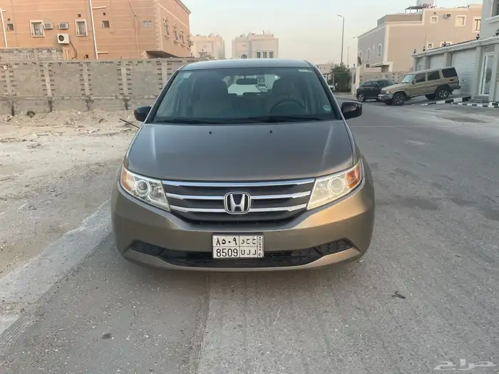 للبيع اودسي 2013 2