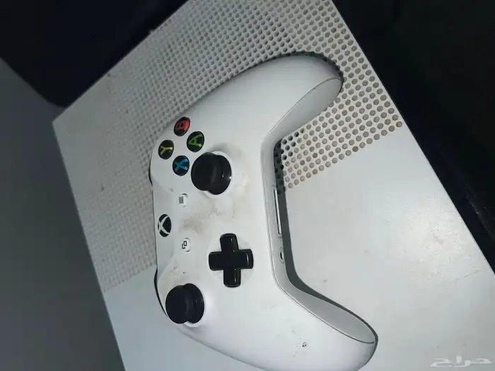 Xbox one s حالته نظيفه يحتاج له سفت وير وتنظيف فقط 2