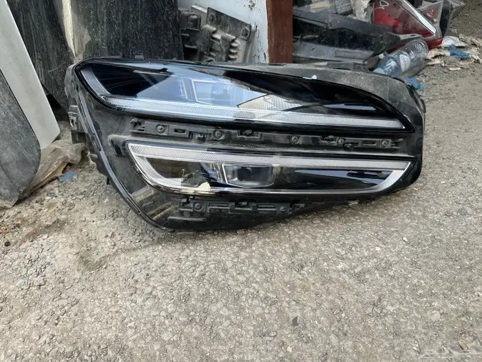 شمعة جينسس يمين 2021-2022-2023 G70 2