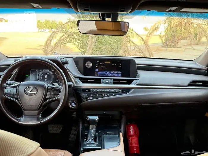 لكزس ES300h 2020 ممشى (88) الف 9