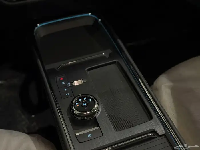 فورد تورس تيتانيوم 2026 سعر مميز 23