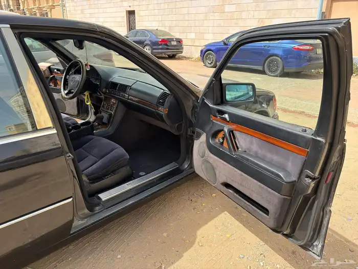 مرسيدس شبح اسود 1992 S300 مفحوص مجدد 5