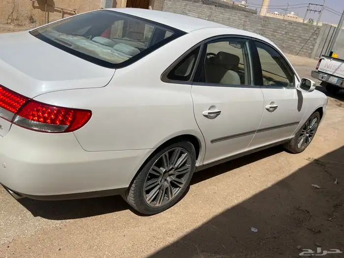 هيونداي موديل 2010 فل كامل المحركات والموتر كله على الشرط 3