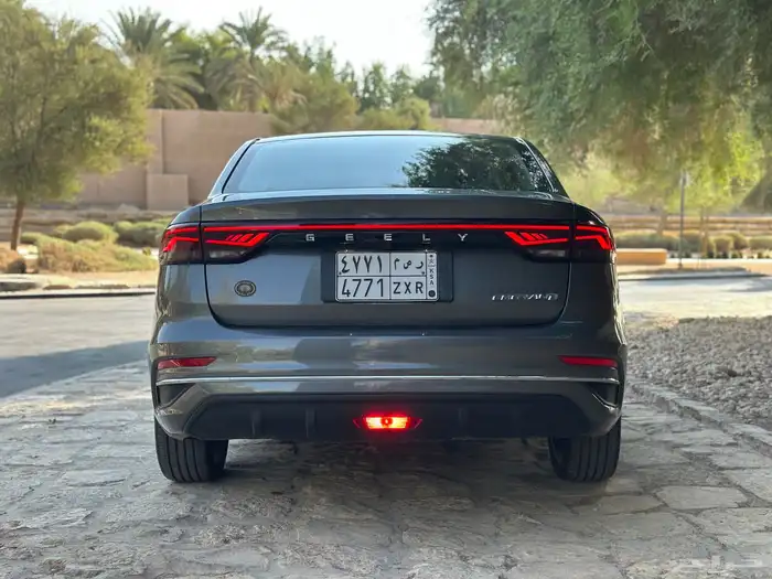 جيلي ايميجراند GEELY Emegrand 2024 فل 4