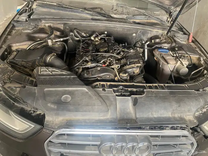 مكانيكي وكهربائي سيارات 0