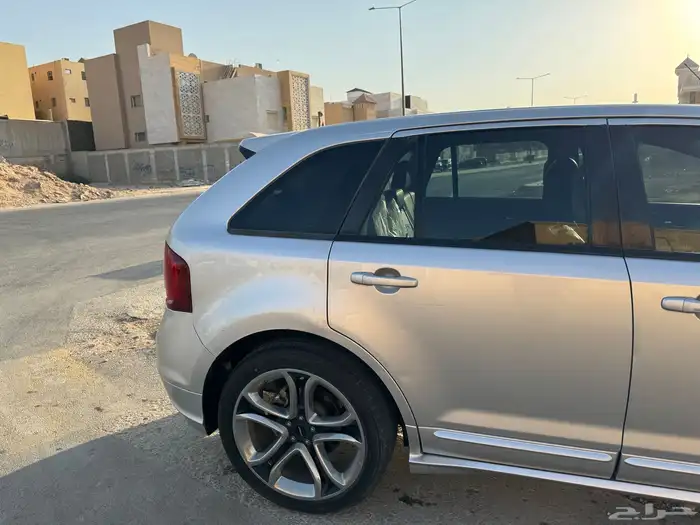 فورد اديج 6