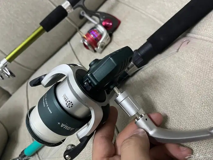 صنارتين سمك 2