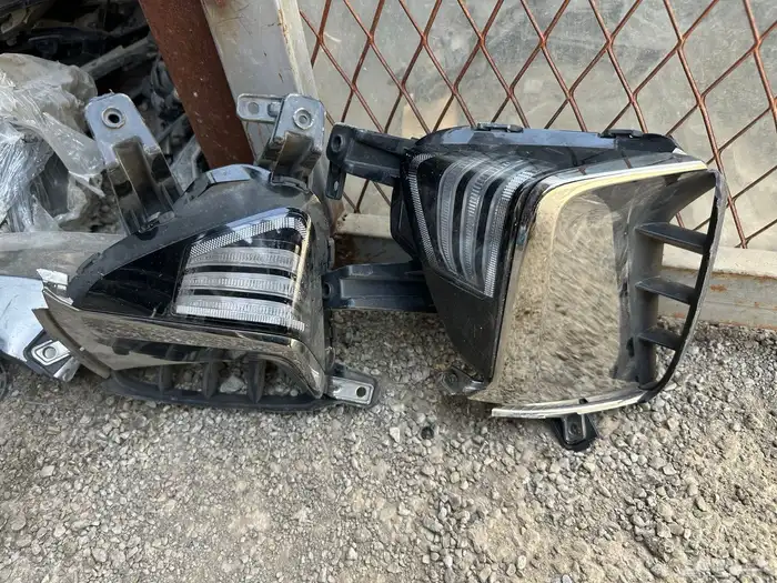 كشافات كادينزا 2021-2022 0