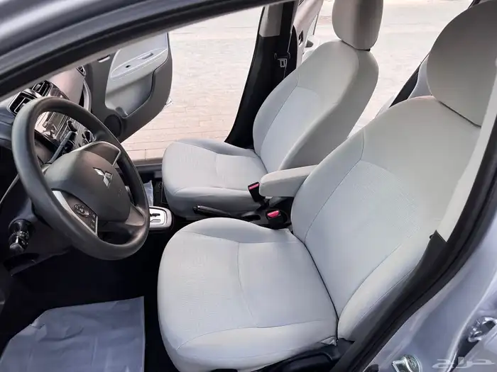 ميتسوبيشي اتراج ستاندرد 2021 بحالة ممتازة 5