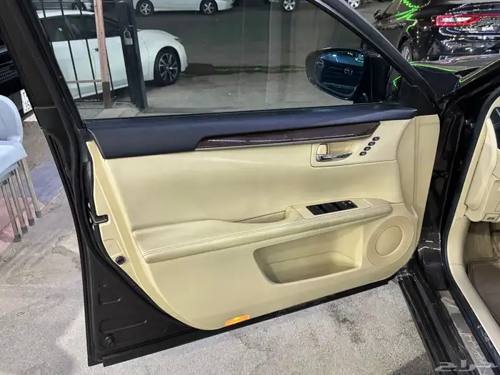 لكزس ES350 CC 2015 (( بحالة ممتازة )) 8
