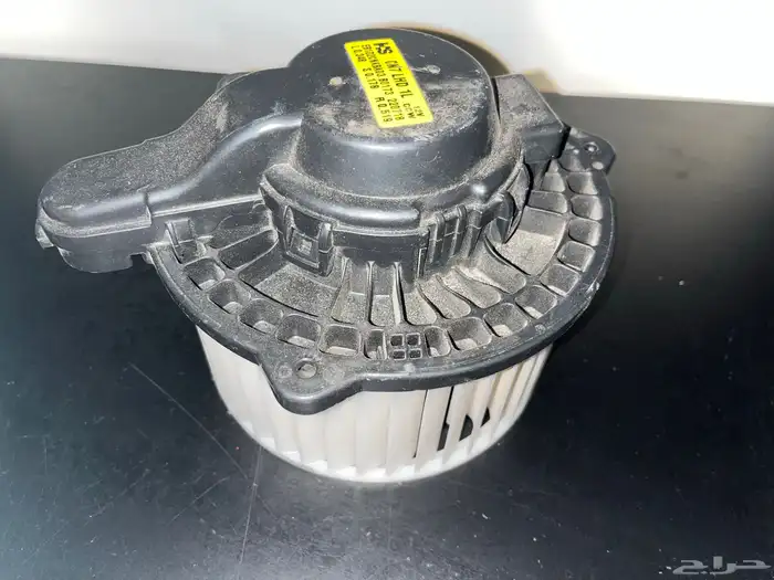 مروحة مكيف إلنترا 2022 0