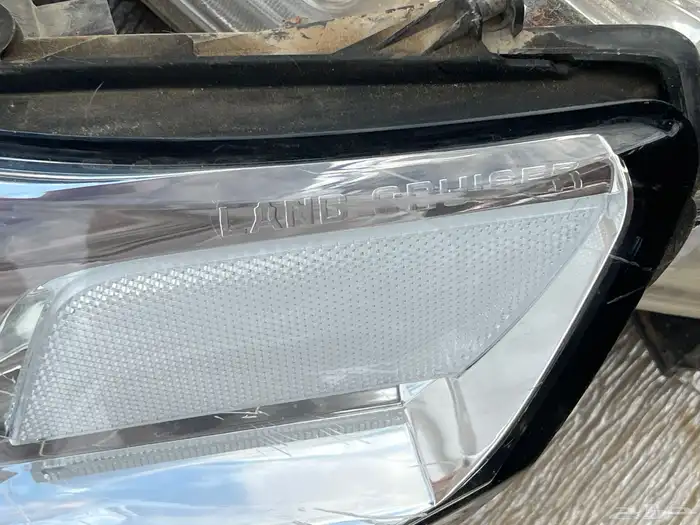 قطع للاندكروزر من موديل 2016 14